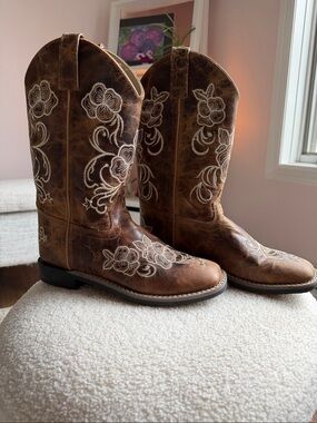 Brown Girls' Floral Embroidered Western Boots from Boot Barn